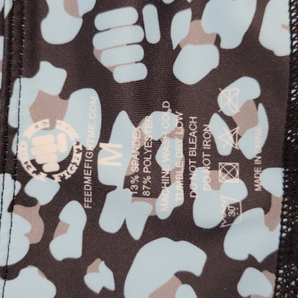 Feed Me Fight Me shorts - Picture 4 of 5